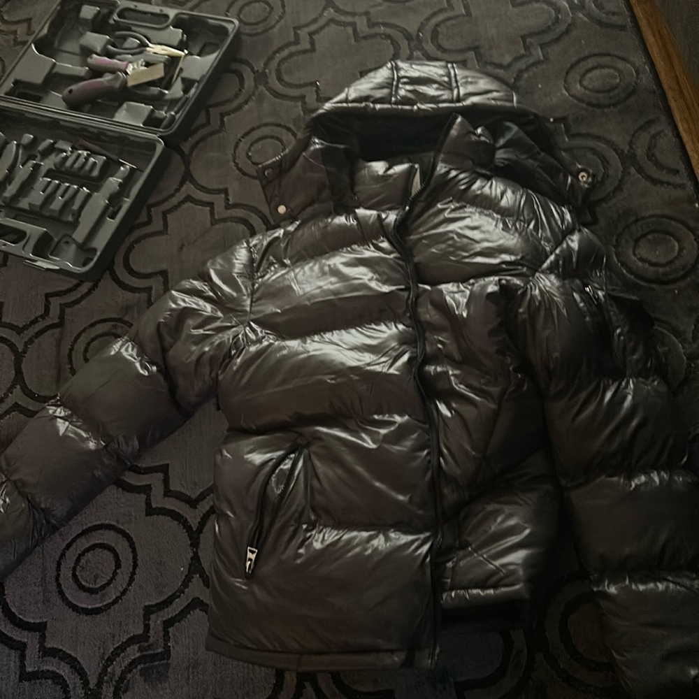 boohooman puffer jacket size medium